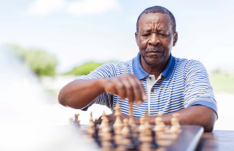 Patient with anemia due to CKD participating in a leisure activity